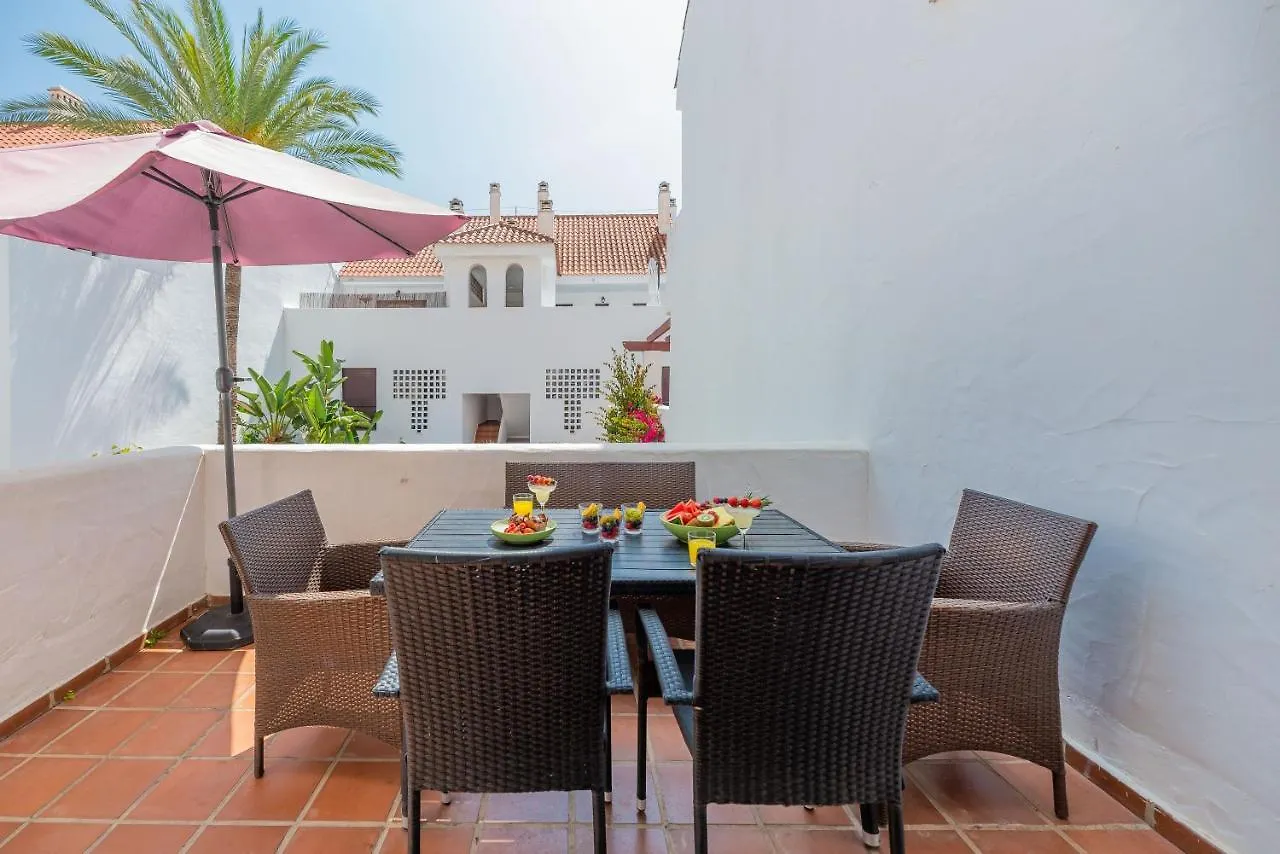 Tranquil 2 Bdrm Peaceful Apt W/ 2 Pools Marbella Spain