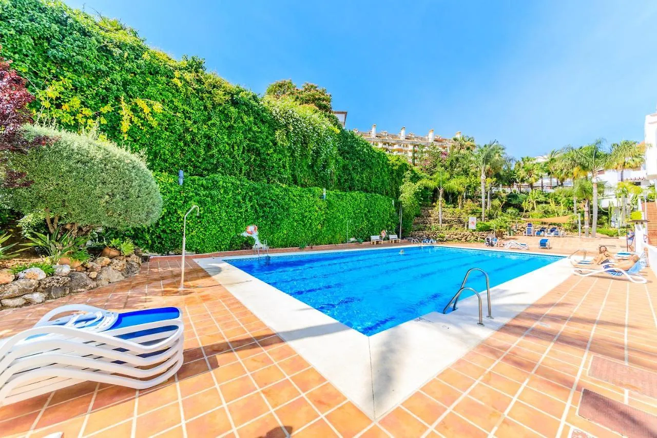 Tranquil 2 Bdrm Peaceful Apt W/ 2 Pools Marbella Spain
