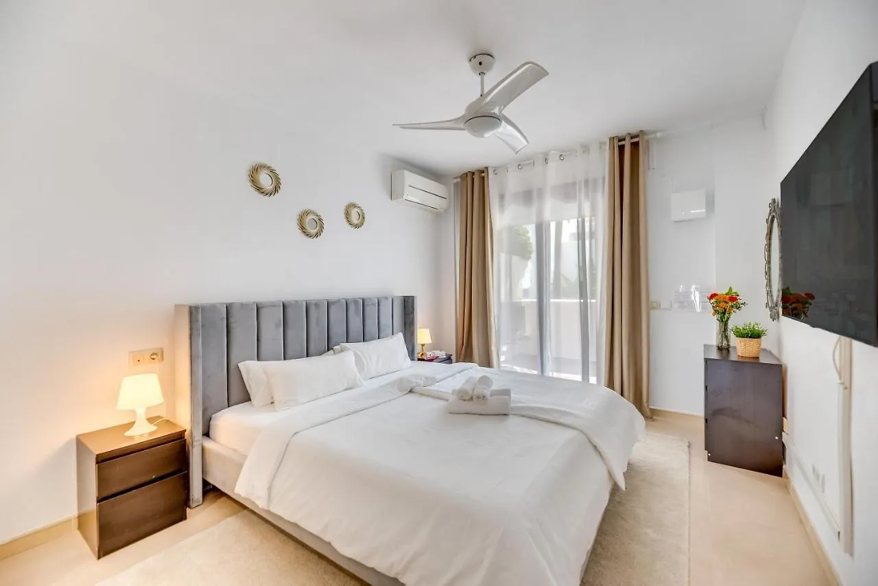 Tranquil 2 Bdrm Peaceful Apt W/ 2 Pools Marbella 0*,  Spain